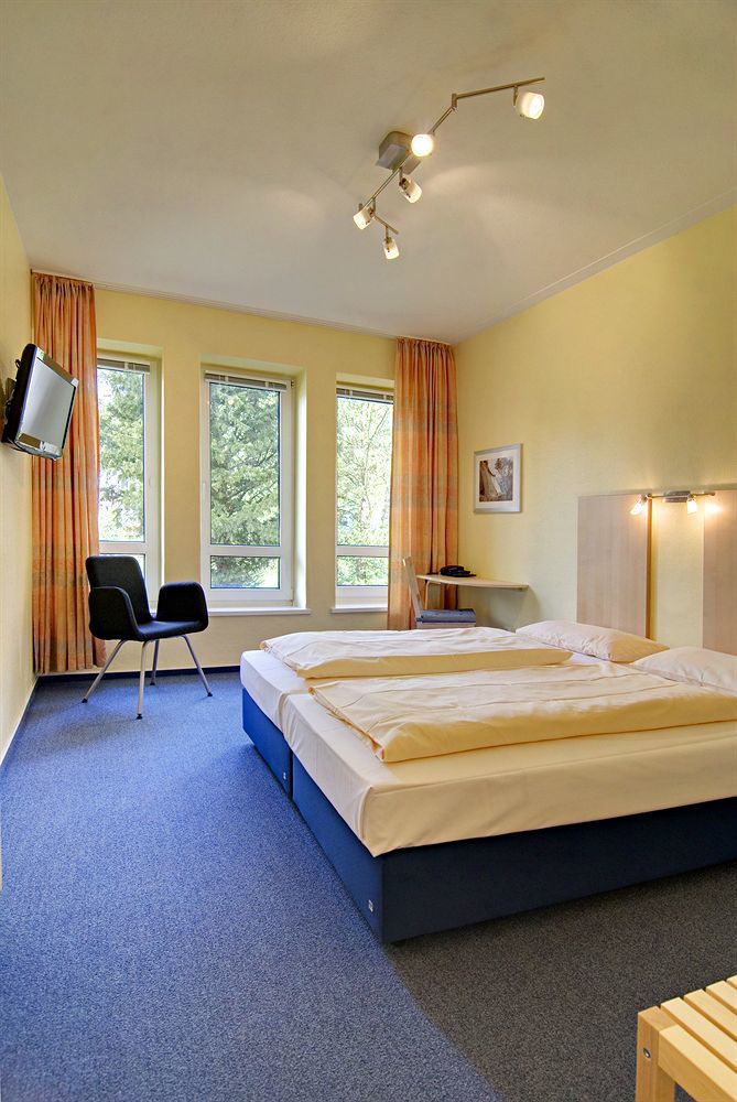 Hotel Am Muehlenteich Lübeck Exterior foto